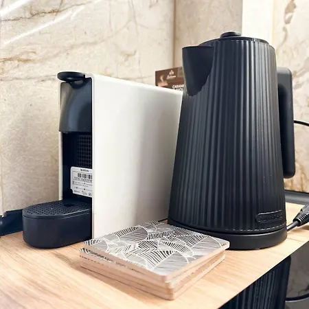 Bright 2-bdr - Near Metro & Dining * סופיה